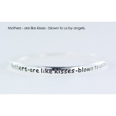 Mothers are like kisses endless bangle