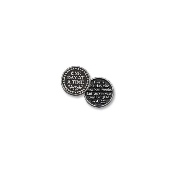 One day at a time - inspiration coin
